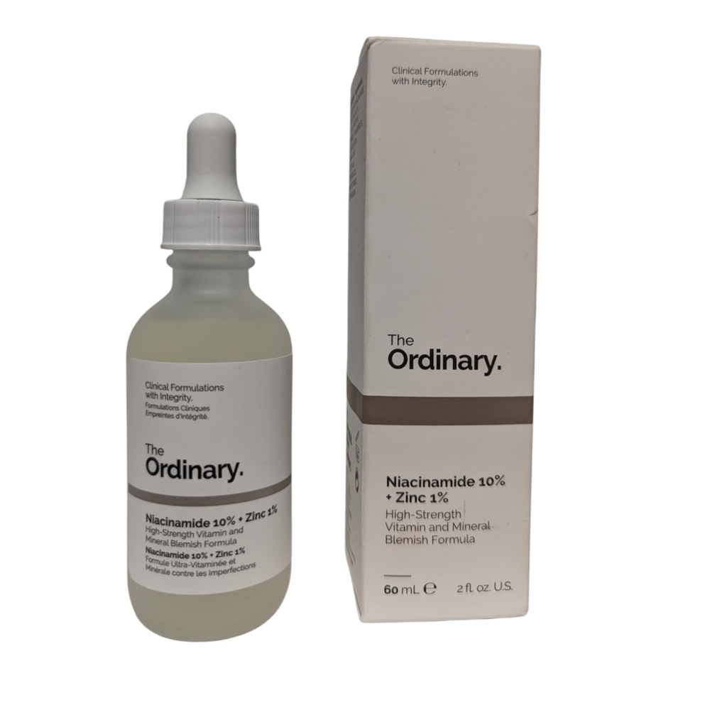 The Ordinary Niacinamide 10% + Zinc 1% is a lightweight serum that is ideal for